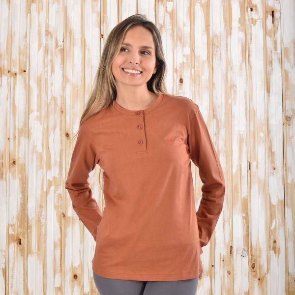 Remera Dama Henley Manga Larga en Terracota  Aves del Plata™