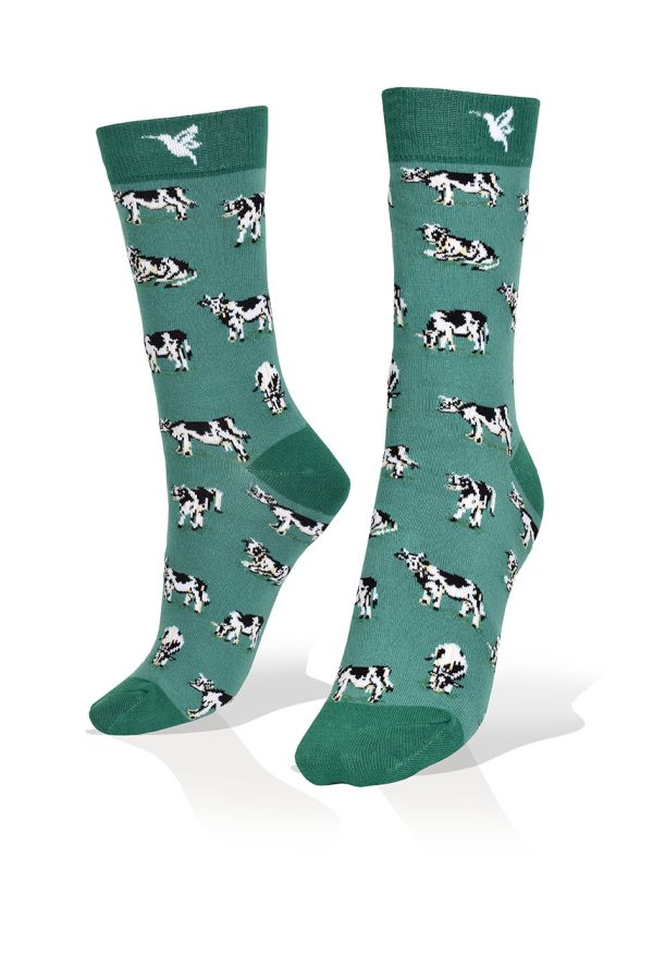 Medias con Vacas Fondo Verde